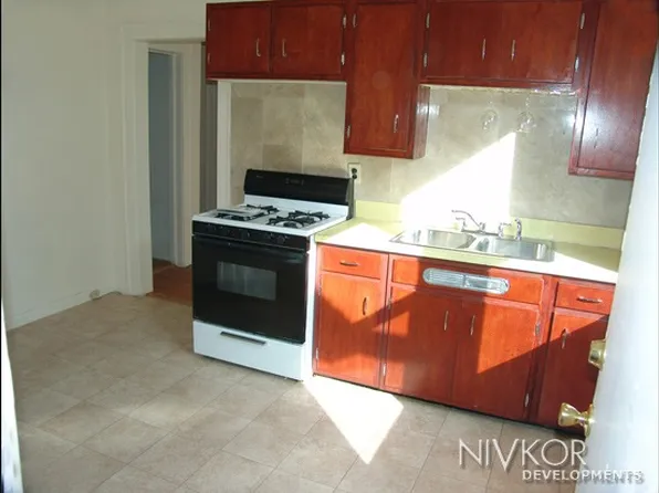 86 Kimball Ave, Yonkers, NY 10704