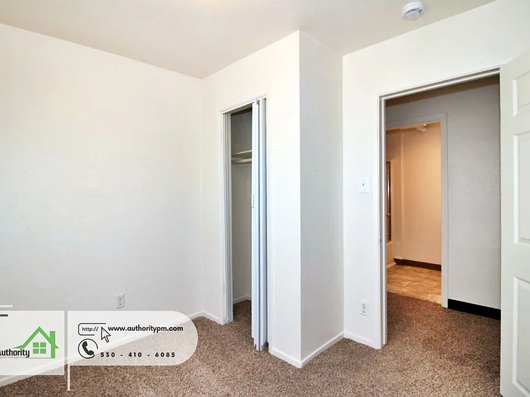 5410 Happy Valley Rd #2 — Photo 17