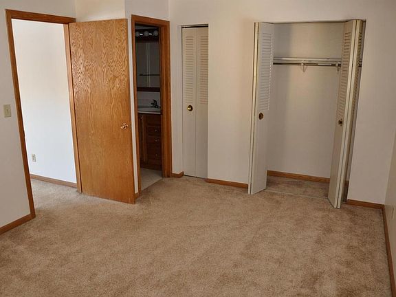 5th image of 103 Parkway Ave APT 203