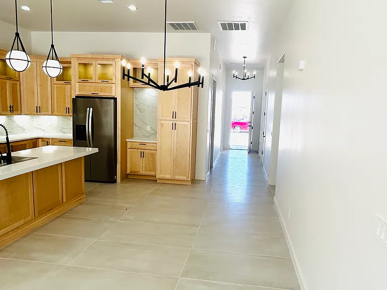 12825 Middlesbrough Ave — Photo 1