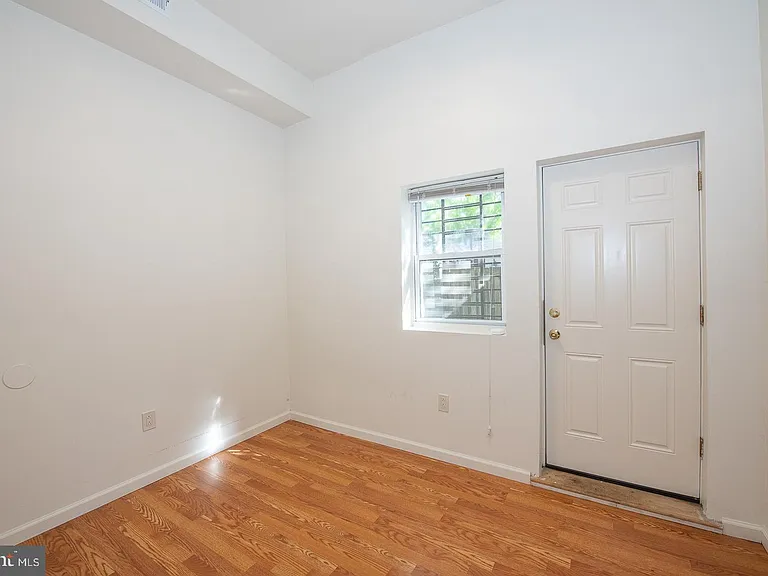1526 Mount Vernon St #1 — Photo 10
