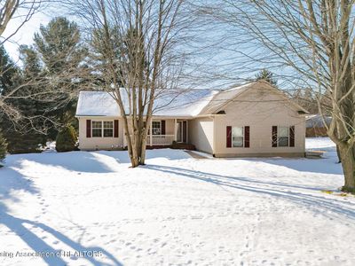 10125 Redbud Dr, Haslett, MI, 48840
