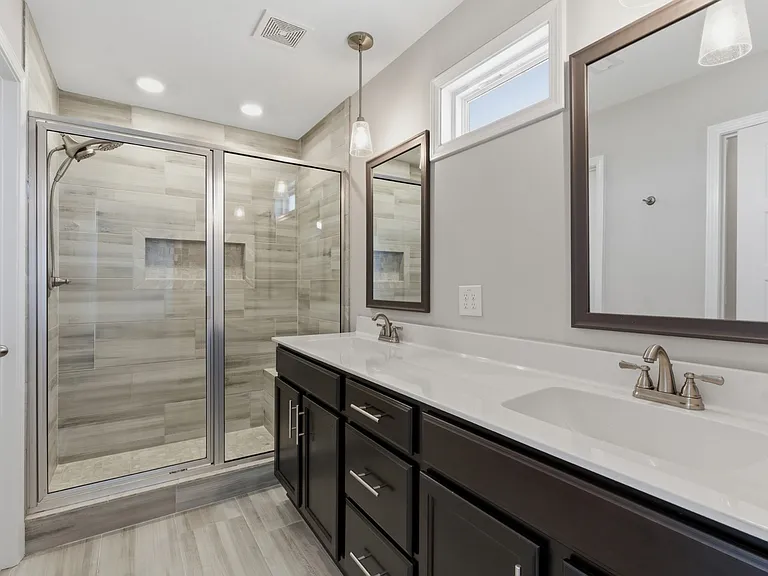 801 Marksman Ct — Photo 11