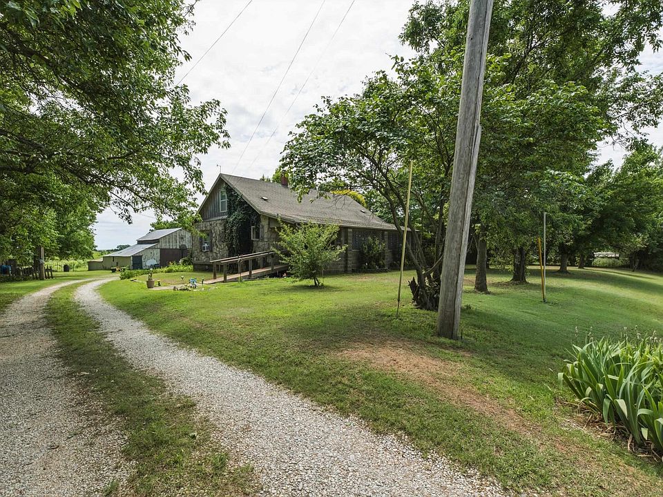 1st image of 19324 81st Rd