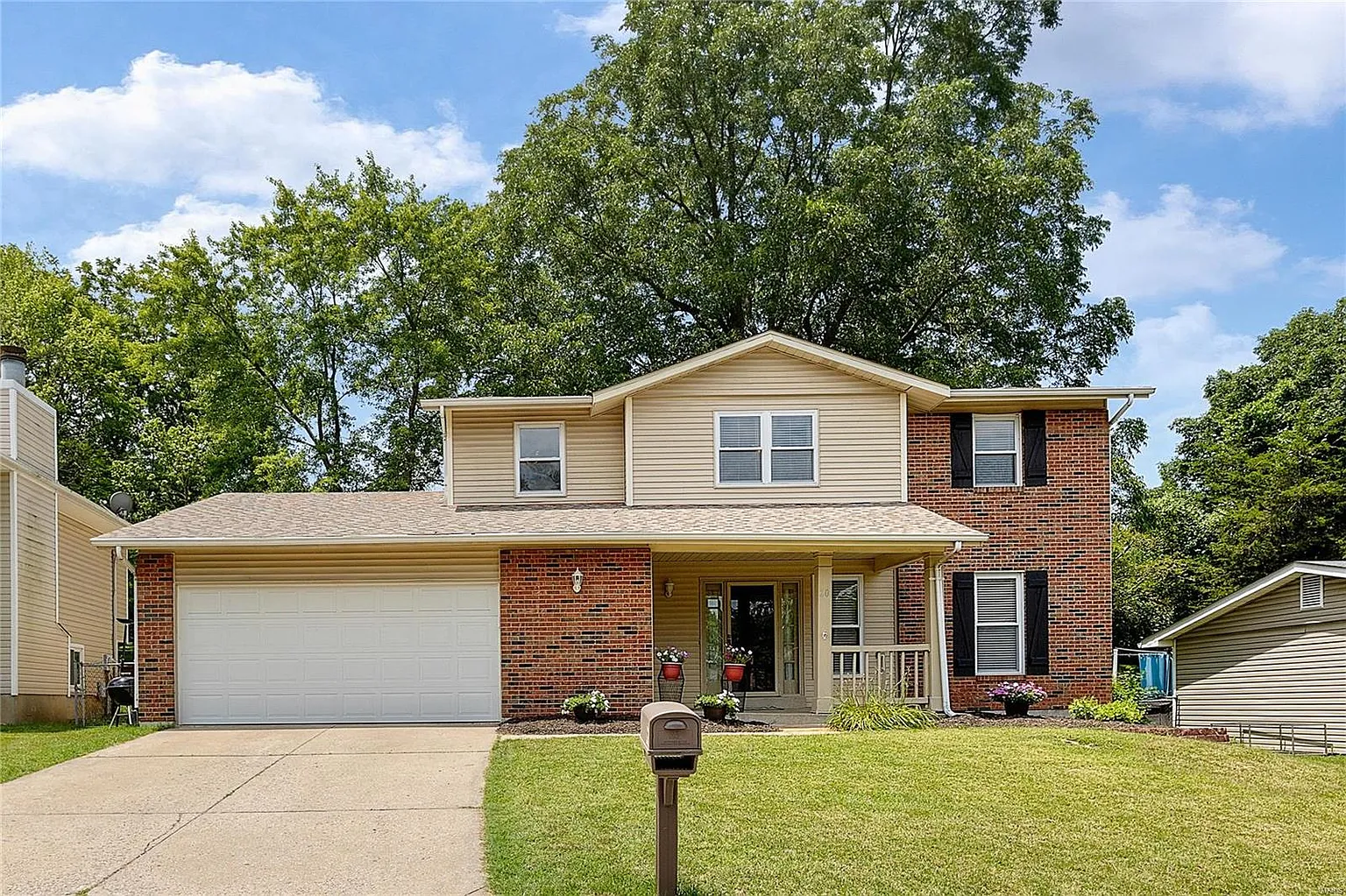 20 Country Creek Dr photo 1