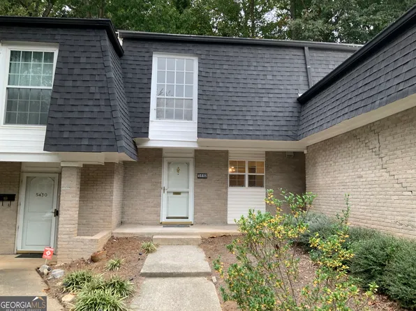5440 Chemin De Vie NE, Atlanta, GA 30342