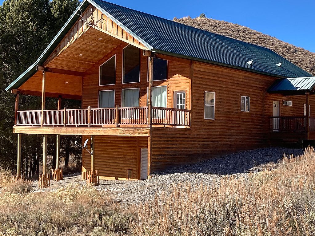 17 Byrams Fairfield Id 83327 Zillow