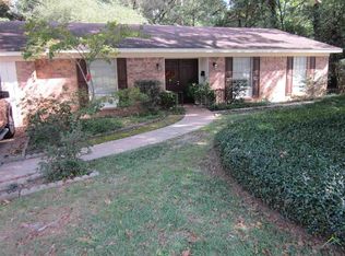 1824 Pinecrest Dr, Tyler, TX 75701