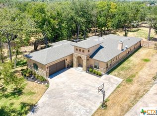 2107 Live Oak Cir, Round Rock, TX 78681