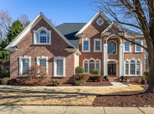 2317 Narrawood St, Raleigh, NC 27614