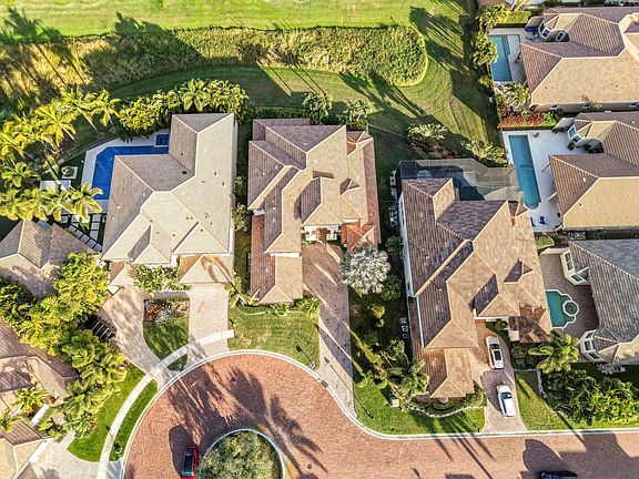 2nd image of 17384 Vistancia Circle