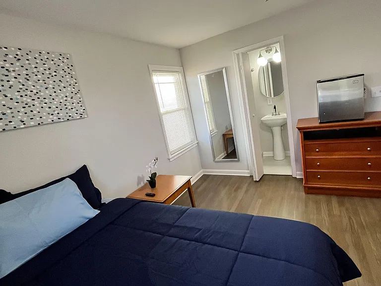 Ezra Church Dr NW — Photo 3
