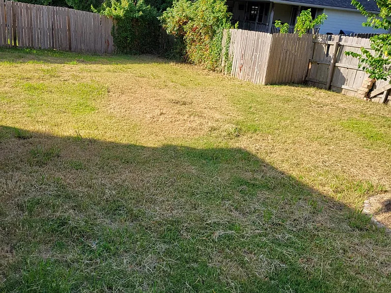 3526 Farah Dr — Photo 13