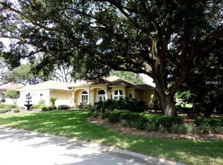2905 Avalos Dr, The Villages, FL 32162