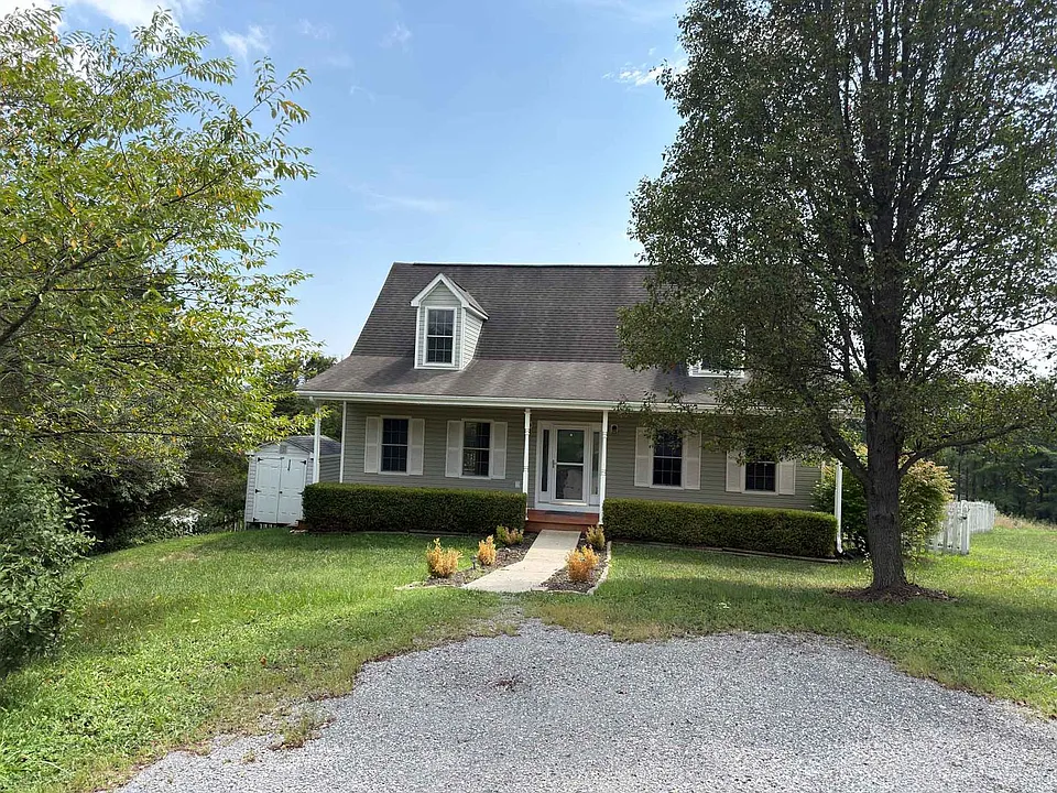 23 Southfork Ln