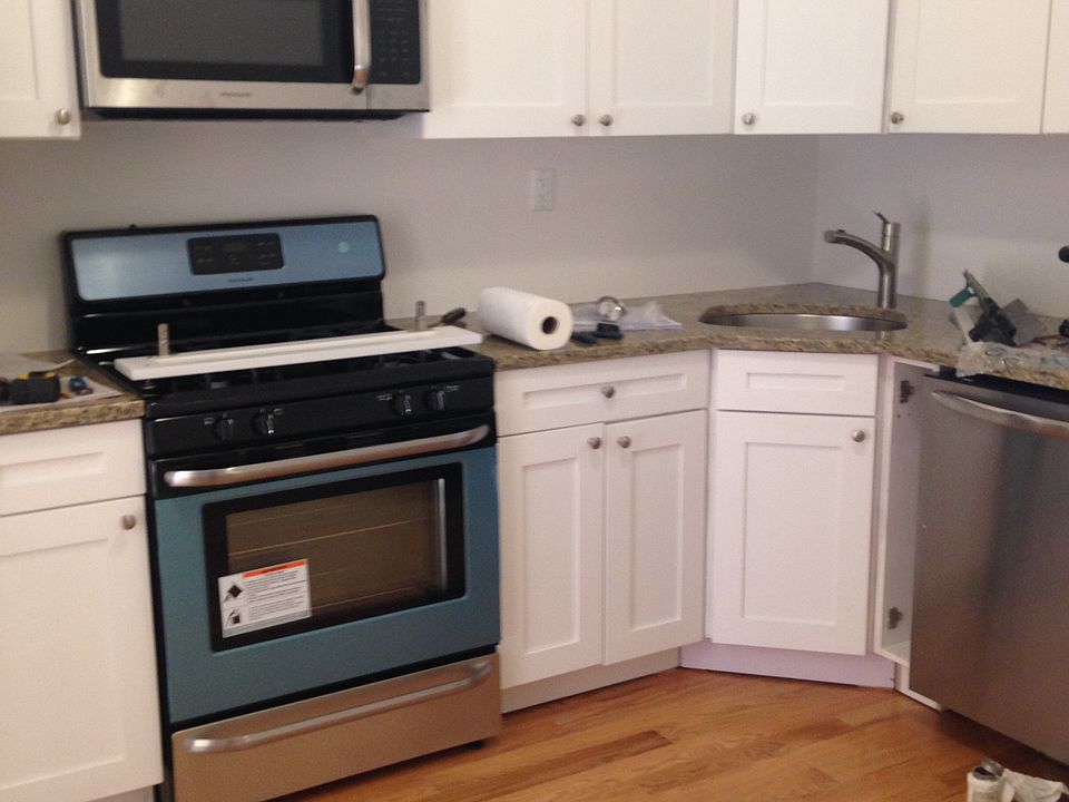 1st image of 278 Wyckoff Ave #3RFGH