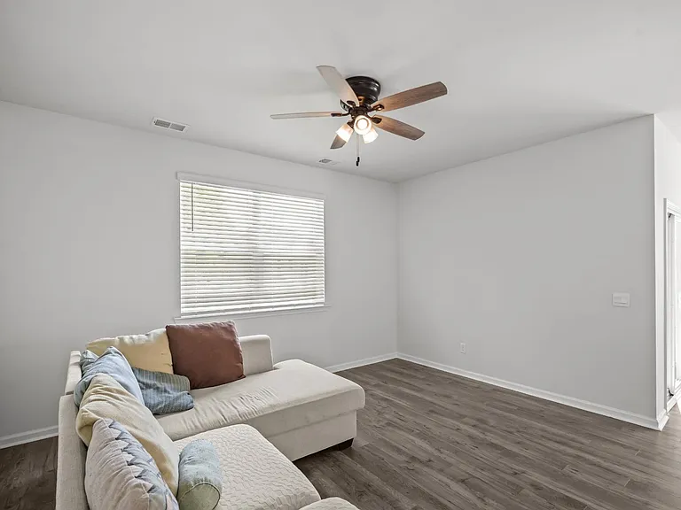 72 Knotty Ct — Photo 17