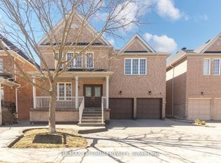 12 Humbolt Cres, Brampton, ON L7A 3G7