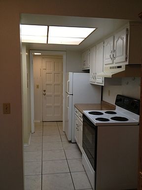 3rd image of 1182 Paseo Del Mar APT A