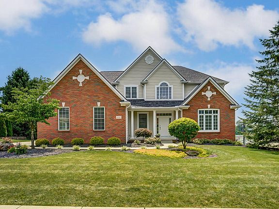 2nd image of 8387 Meadowmoore Pl