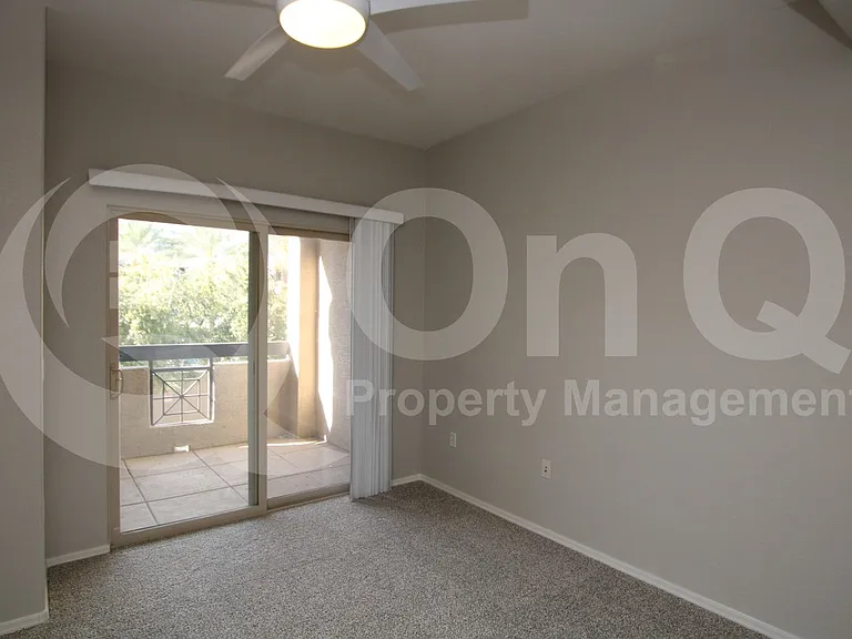 420 W 1st St #222 — Photo 8