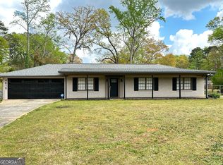 4615 Oakland Ter SW, Mableton, GA