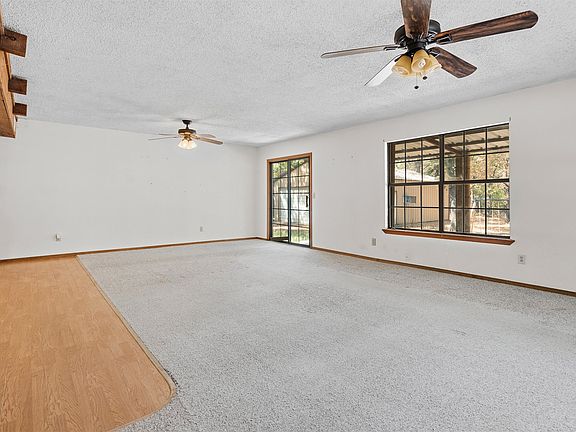 4th image of 177 Fork St