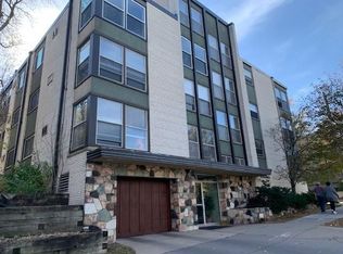 821 Douglas Ave APT 105, Minneapolis, MN 55403