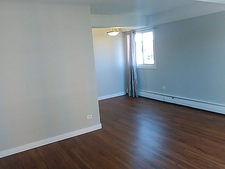1st image of 1331 14th Ave SW #602