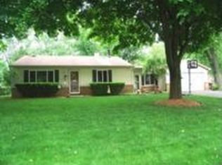 14097 W Meyer Rd, Gurnee, IL 60031