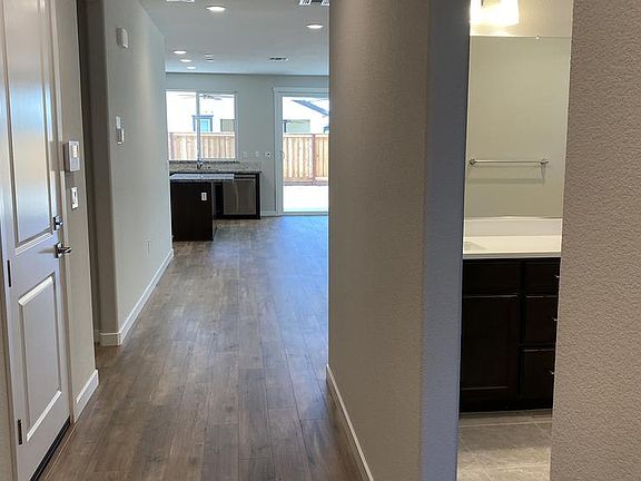 Homesite 857 Entry