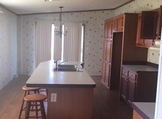 1 Cynthia Ln, Beecher, IL 60401