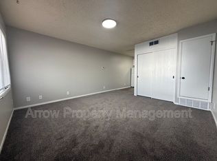 1323 S 10th St UNIT 2, Lincoln, NE 68502