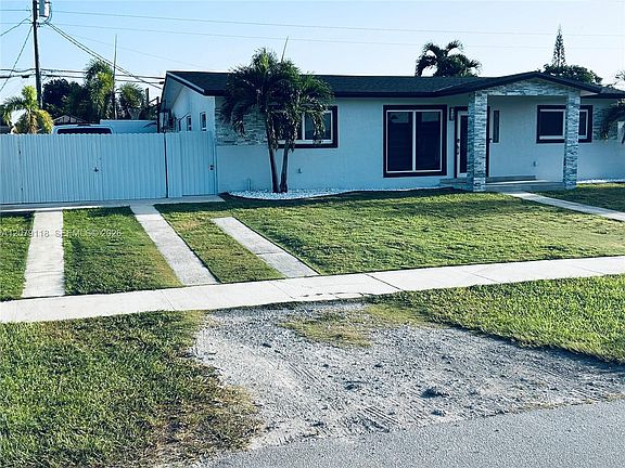 2nd image of 11925 SW 185th Ter
