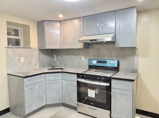 6823 53rd Ave FLOOR 1, Maspeth, NY 11378