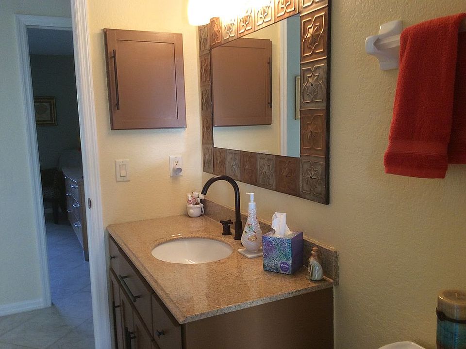 1st image of 63 Long Meadow Ct