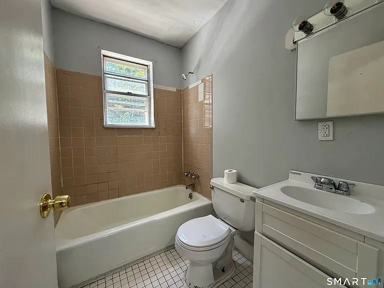 145 Cowles St #B7 — Photo 8