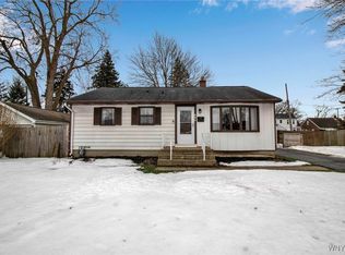 317 Hedwig Dr, North Tonawanda, NY 14120