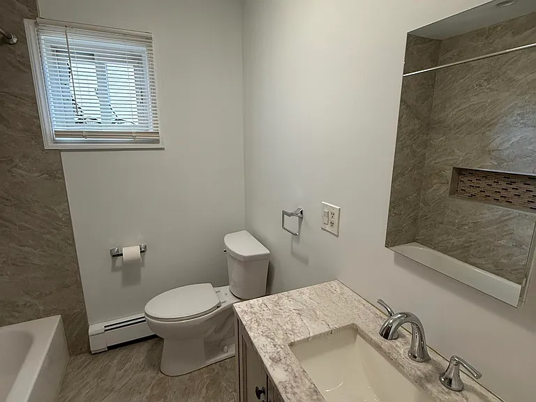 115 McAdoo Ave #1 — Photo 8