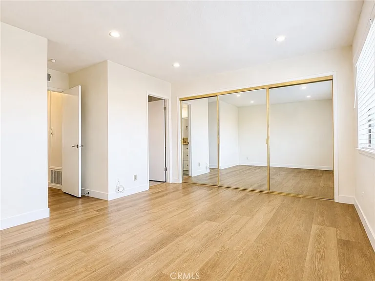 27943 Ridgebrook Ct — Photo 19