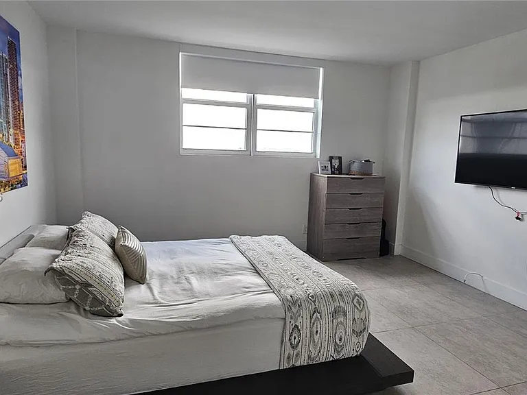 90 Edgewater Dr #1219 — Photo 9