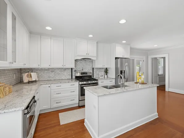 124 S Pettigrew St, Raleigh, NC 27610