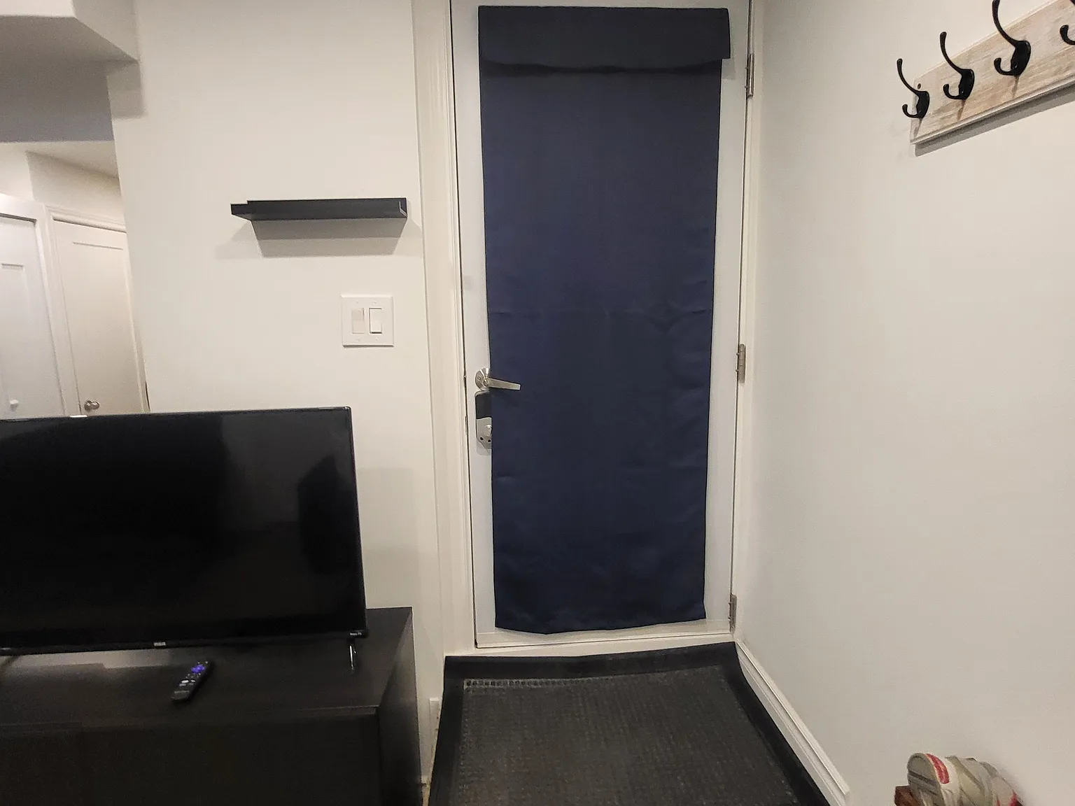 Studio, $1,500 — Photo 2