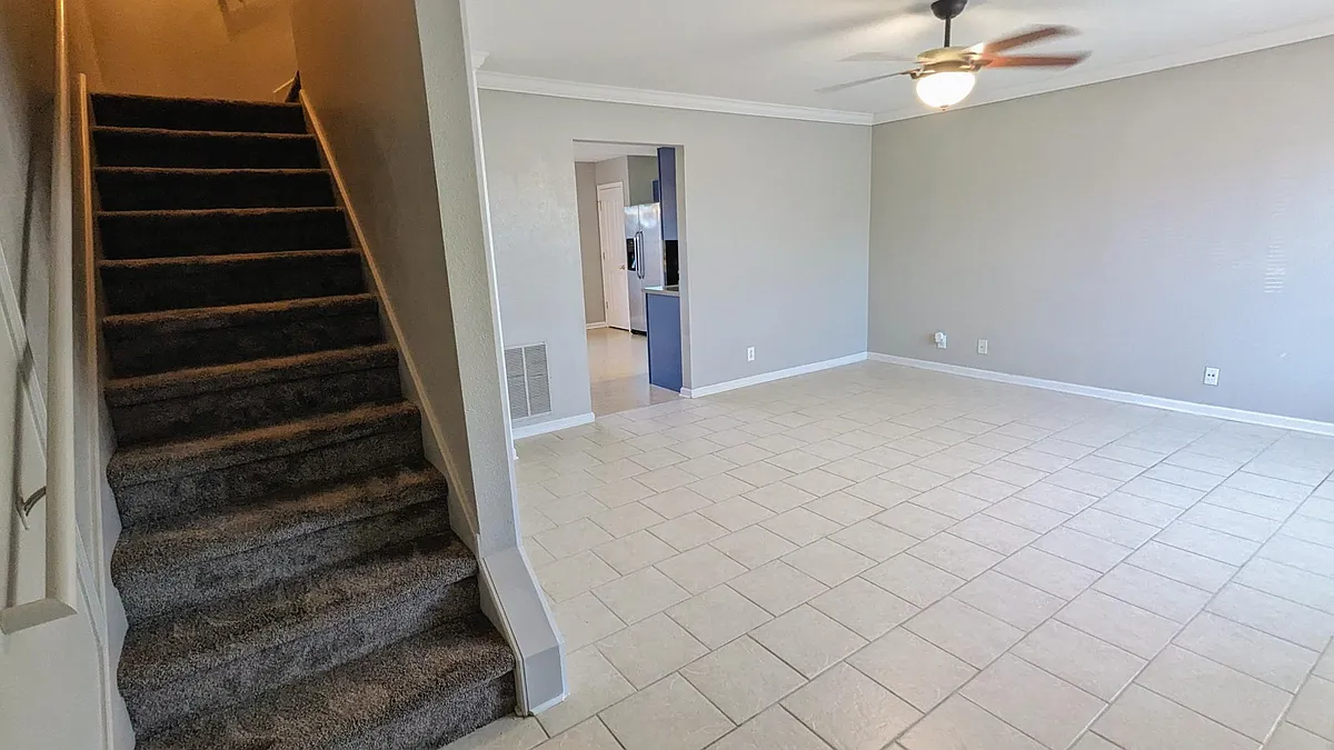 Building Photo - 659 Legacy Dr