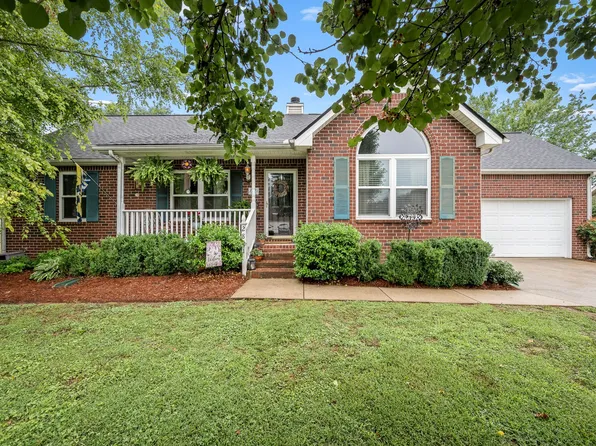 2821 Holsted Dr, Murfreesboro, TN 37128