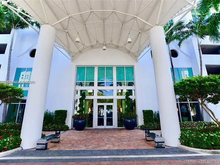 7900 Harbor Island Dr #806 — Photo 34