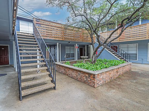 4th image of 2807 Bachman Dr #101