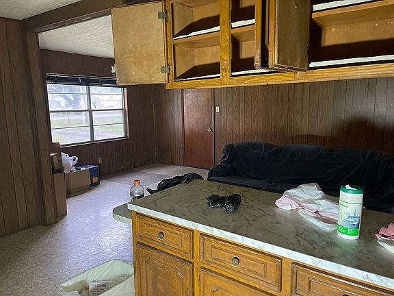 5th image of 3007 Canal Ave