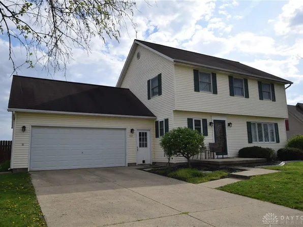 947 Old Farm Rd, Urbana, OH 43078