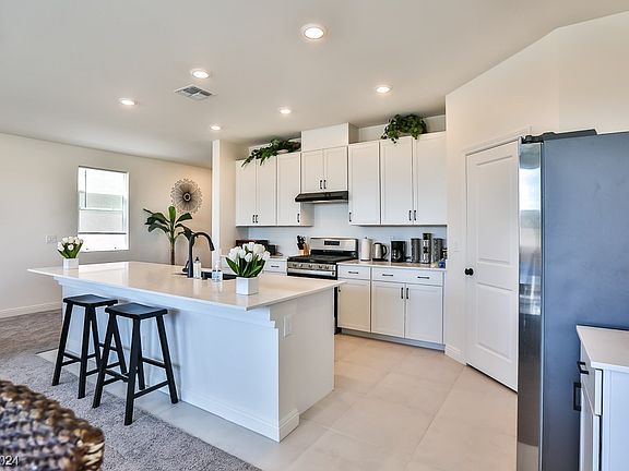 5th image of 8770 Beverly Grove Ct